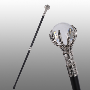 Canne de marche gothique décorative en argent avec griffe de squelette et boule de cristal, idéale pour Halloween et les accessoires de cosplay - Product Image 1
