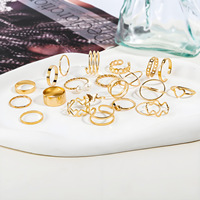 Ensemble de 22 bagues cœur pour femme élégantes et tendance Bague d'ouverture papillon multi-articulations plaquée or pour les anniversaires