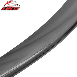 เหมาะสำหรับ Chrysler 300 ปี 2011-2023 สปอยเลอร์หลังคาสีดำเงา - Product Image 4