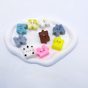 Série de jouets anti-stress en forme de petit ours noir, dessin animé, best-seller transfrontalier, jouet fantaisie en forme d'animal pour jeunes garçons et jeunes filles - Product Image 4