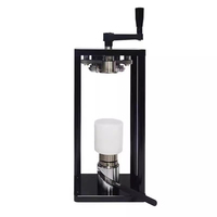 Scelleuse de canettes entièrement manuelle, idéale pour les bouteilles en plastique PET et les canettes en aluminium destinées aux commerces de sodas, cafés, bières et thés au lait