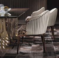 Vente de chaises de salle à manger italiennes de luxe modernes pour la maison, revêtement rembourré, chaise de salle à manger en velours léopard, meubles design, chaise de salle à manger