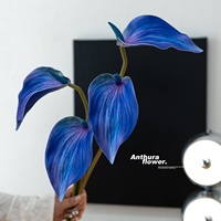 Anggrek Anthurium Modern Realistis Besar, Batang Panjang 73cm, Bunga Merah Lembut Buatan dari EVA, Dekoratif Ramah Lingkungan untuk Pernikahan dan Dekorasi Rumah