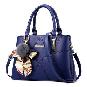 2025 New Luxury Handbags Shoulder Custom Logo Simple Large <b>Light</b> Casual Tote Waterproof Zipper Handbag With <b>Pendant</b> - Product Image 3
