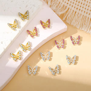 Accessoires minimalistes en alliage 3D pour nail art papillon, décorations d'ongles portables en strass, mode or et argent incrusté, ongles scintillants - Product Image 4