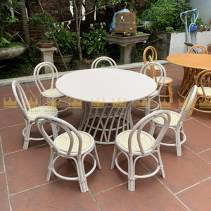 Table en rotin naturel pour enfant Table de fête vintage ronde Tables pour enfants Décoration de jardin Personnaliser la forme et la couleur Bon prix - Product Image 5