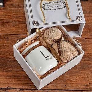 Caja de Regalo Promocional Personalizada de Plástico para Damas de Honor, con Logotipo Personalizado, Impresión en Serigrafía, Estilo Moderno y Diverso - Product Image 2