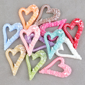 Best Sales Resin Crafts Resin Colorful Heart Shape Resin Pendant Wholesale Diy Phone Case Charms Key Chain for Decoration