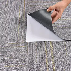 Revêtement de sol en vinyle à motif de tapis Revêtement de sol LVT imperméable Vente en gros prix d'usine