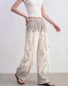 Pantalones <span class=keywords><strong>Cargo</strong></span> de Pierna Ancha con Cintura Elástica y Color Degradado para <span class=keywords><strong>Mujer</strong></span>, Pantalones Casuales <span class=keywords><strong>Beige</strong></span> de Verano, Proveedor de Fábrica ODM en China - Product Image 2