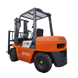 Montacargas Diésel Usado de 3 Toneladas con Desplazador Lateral Hidráulico, Neumáticos Sólidos, Alta Calidad, Precio Económico, Buen Estado para Almacén - Product Image 1