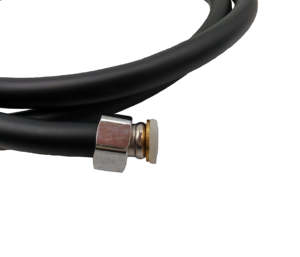 Usine de source Vente en gros Tuyau de <span class=keywords><strong>douche</strong></span> en PVC de haute qualité Tuyau <span class=keywords><strong>flexible</strong></span> <span class=keywords><strong>noir</strong></span> mat pour salle de bain avec écrou en laiton - Product Image 3