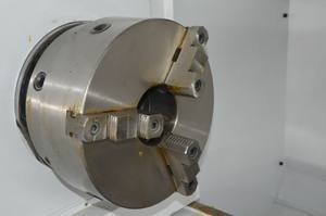 Tour à métaux de haute précision et robuste Ck6163G avec broches stables - Product Image 6