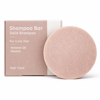 Barra de Champú Anticaspa para Cabello Rizado |   Aceite Suavizante Sin Sulfatos para Control de Grasa |   Polvo Sólido Vegano de Hojas de Árnica y Árbol de Té |   Fórmula 2 en 1