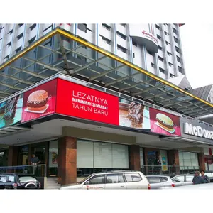 High Brightness LED Screen Outdoor Wall Mounted LED Display For Store Supermarket Advertising Show