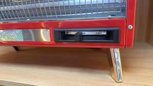 Calentador de Espacio Comercial Independiente de Metal de 2400W, Venta al Por Mayor |   Protección de Seguridad de 360° para Restaurantes, Cafeterías y Oficinas - Product Image 3