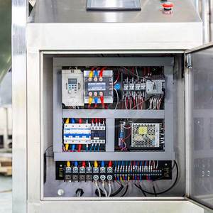 เครื่องอบแห้งอุตสาหกรรมแบบกำหนดเองสำหรับอาหารและเครื่องดื่ม เครื่องพ่นแห้งอัตโนมัติวัสดุไทเทเนียมสำหรับสารปรุงแต่งรสชาติ - Product Image 4