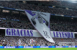 Pancarta de Vinilo Personalizable, Resistente a la Decoloración y Duradera, para Anuncios de Partidos de Fútbol Locales - Product Image 2