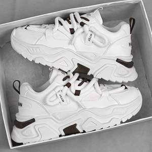 Zapatos Antideslizantes de Invierno y Primavera con Suela Gruesa y Forro de Malla Impermeable, Cierre con Cordones, Color Sólido, Aumentan la Estatura - Product Image 1