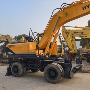 High Quality Hyundai Brand New Excavator Construction 210W-9 Original 21 Ton Hydraulic Excavator Mini <b>Small</b> <b>Wheel</b> Excavator - Product Image 2