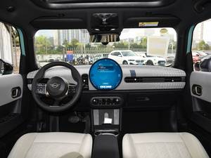 <span class=keywords><strong>MINI</strong></span> 2025 2.0T <span class=keywords><strong>COOPER</strong></span> S Artist, berline 5 portes et 5 places, avec moteur 2.0T 204 ch L4, idéale pour les trajets quotidiens - Product Image 5