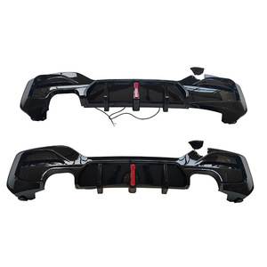Modèle <span class=keywords><strong>MP</strong></span> avec lumières, quatre ailerons arrière et double lèvre arrière pour BMW Série 1 F20 LCI 2015-2018 - Product Image 4