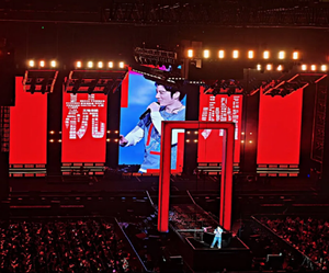 P2.604 500X1000มม. จอวิดีโอวอลล์ให้เช่าติดตั้งง่าย ฉากหลังสำหรับงานอีเว้นท์ จอแสดงผล LED สำหรับใช้งานกลางแจ้งและในร่ม เหมาะสำหรับเวทีคอนเสิร์ต - Product Image 4