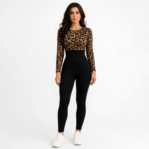 Ensemble 2 pièces pour femmes, haut à manches longues à imprimé léopard, leggings noirs taille haute - Product Image 1