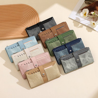 Dompet Wanita Panjang dari Kulit PU Model Spliced, Kapasitas Besar dengan Banyak Slot Kartu, Lapisan Poliester