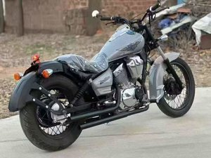 Motocicleta Usada XV250 Virago 250 V-Twin Cruiser con Escape VH, Sonido Profundo y Potente, Color Azul, V-Star 250 Usada - Product Image 6