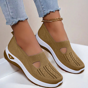 Chaussures de marche plates sportives et confortables à faible MOQ, antidérapantes, respirantes, en maille, pour un port toute la journée, printemps-automne, pour femmes, style <span class=keywords><strong>Sketchers</strong></span> - Product Image 2