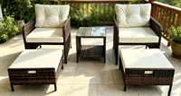 Outdoor PE-Rattan Gartenmöbel-Set, 4 Sitzplätze mit Dicken Kissen & Kaffeetisch, Wasserfestes Rattan-Sofa-Set für Garten und Balkon