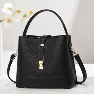 Sac à bandoulière de luxe BESTELLA léger et élégant pour femme, nouveau style coréen, sac à main en cuir PU imperméable et durable - Product Image 5