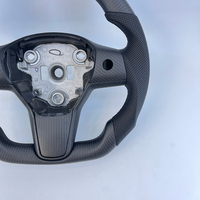 Volant sport en fibre de carbone mate personnalisé par RPPF, cuir perforé noir pour Tesla Model 3 Model Y