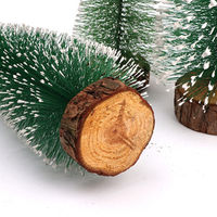 Nouvel arbre de Noël miniature, mini arbre de Noël en cèdre, décoration de table en aiguilles de pin, neige