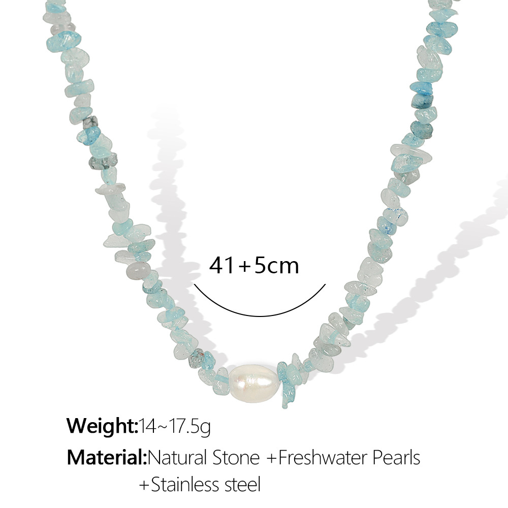 Collar XL230 Azul Claro con Piedra Natural y Detalles Dorados