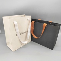 Tas Kertas Berlapis Buatan Tangan dengan Desain Pegangan Sutra Kotak Bunga Merek CZ Asal Guangdong Cetak Logo