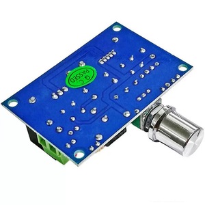 Convertidor DC-DC XL4016E1, Entrada 4-40V, Salida 1.25-36V, 8A, Voltaje Ajustable con Perilla, Fuera de Placa - Product Image 3