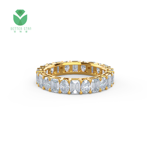 Lujoso Anillo de Oro Blanco con Pavé de Diamantes Creados en Laboratorio, Anillo de Boda con Certificado IGI, Diamante Forma Ovalada Esmeralda Creado en Laboratorio, Joyería Fina - Product Image 4