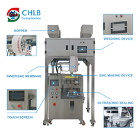 Machine d'emballage automatique pour sachets de thé triangulaires et sachets avec option pochette pour matériaux plastiques et papier de qualité alimentaire