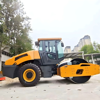 Compacteur vibrant hydraulique de 12 tonnes, moteur Cummins, modèle HXS12, faible coût d'entretien pour le compactage de l'asphalte et du sol