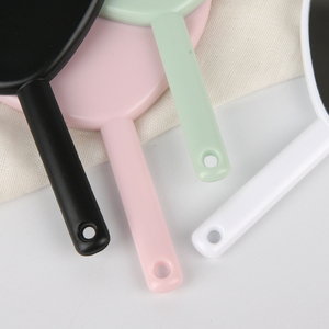 Bán buôn du lịch xách tay nhựa mini hình trái tim Beauty Salon gương thiết kế dễ thương tay cầm tay gương - Product Image 4