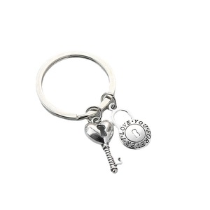 Hot Bán Hình Trái Tim <span class=keywords><strong>Keychain</strong></span> Vài Ngày Valentine Món Quà Kim Loại Vòng Chìa Khóa Mặt Dây Chuyền Chìa Khóa Và Khóa Hình Trái Tim Móc Chìa Khóa - Product Image 2