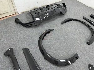 Kit de carrosserie de seuil de bienvenue de garde-boue large de diffuseur arrière de jupe latérale de lèvre avant de fibre de carbone de style d'OEM pour Ferarri <span class=keywords><strong>Purosangue</strong></span> FUV - Product Image 4