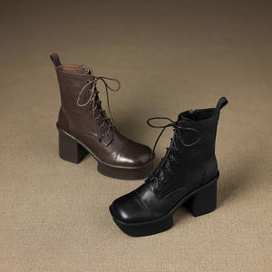 Bottines classiques en cuir de vachette à bout fermé, semelle épaisse, style rétro, confort de loisirs, talon ultra haut, tendance, toutes occasions - Product Image 4