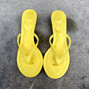 Sandales compensées à talon compensé pour femmes, mules d'été à lanières entre-doigts pour la plage et le quotidien en extérieur - Product Image 3