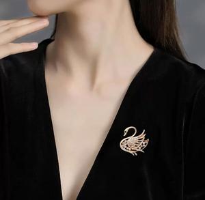 ゴーパーティー卸売クリスタルラインストーンブローチピンエレガントバードブライダルブローチピンスワンブローチ女性用コートスーツラペルピン - Product Image 3