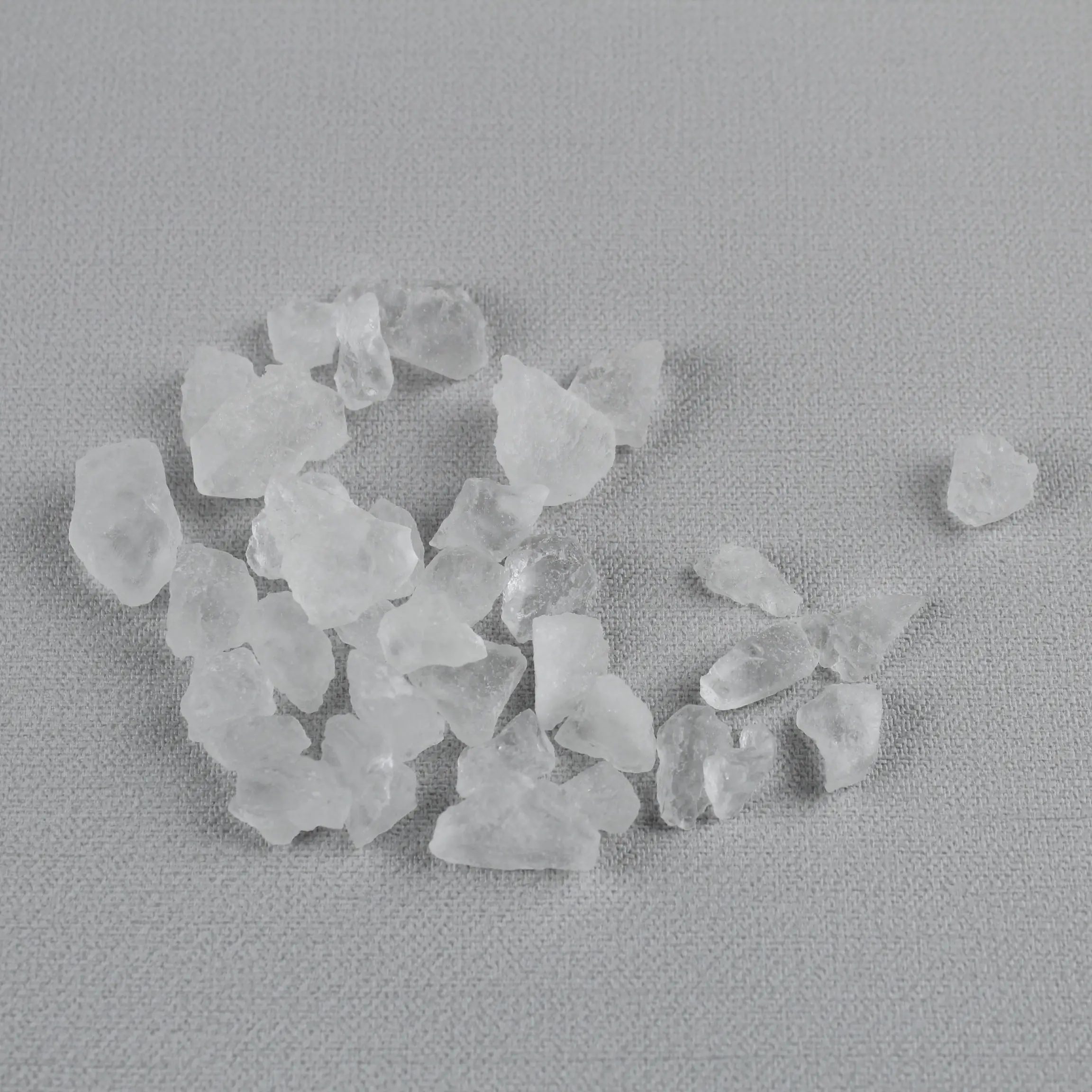 Fabrik lieferant Chemische Rohstoffe Menthol kristall CAS 89-78-1 Haben Lager kristalle
