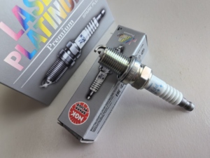 Bujías de Encendido de Iridio y Platino SPARK SILZKGR8B8S 94201 12120047375 para <span class=keywords><strong>BMW</strong></span> 120i 2.0T F20/B48, Precio Directo de Fábrica - Product Image 5