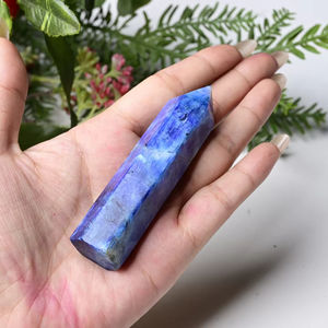 ขายส่งหินธรรมชาติและคริสตัลรูปปั้นมูนสโตนสีเขียวอมน้ำเงินเข้ม งานฝีมือสำหรับตกแต่งบ้าน ของขวัญวันเกิด - Product Image 2